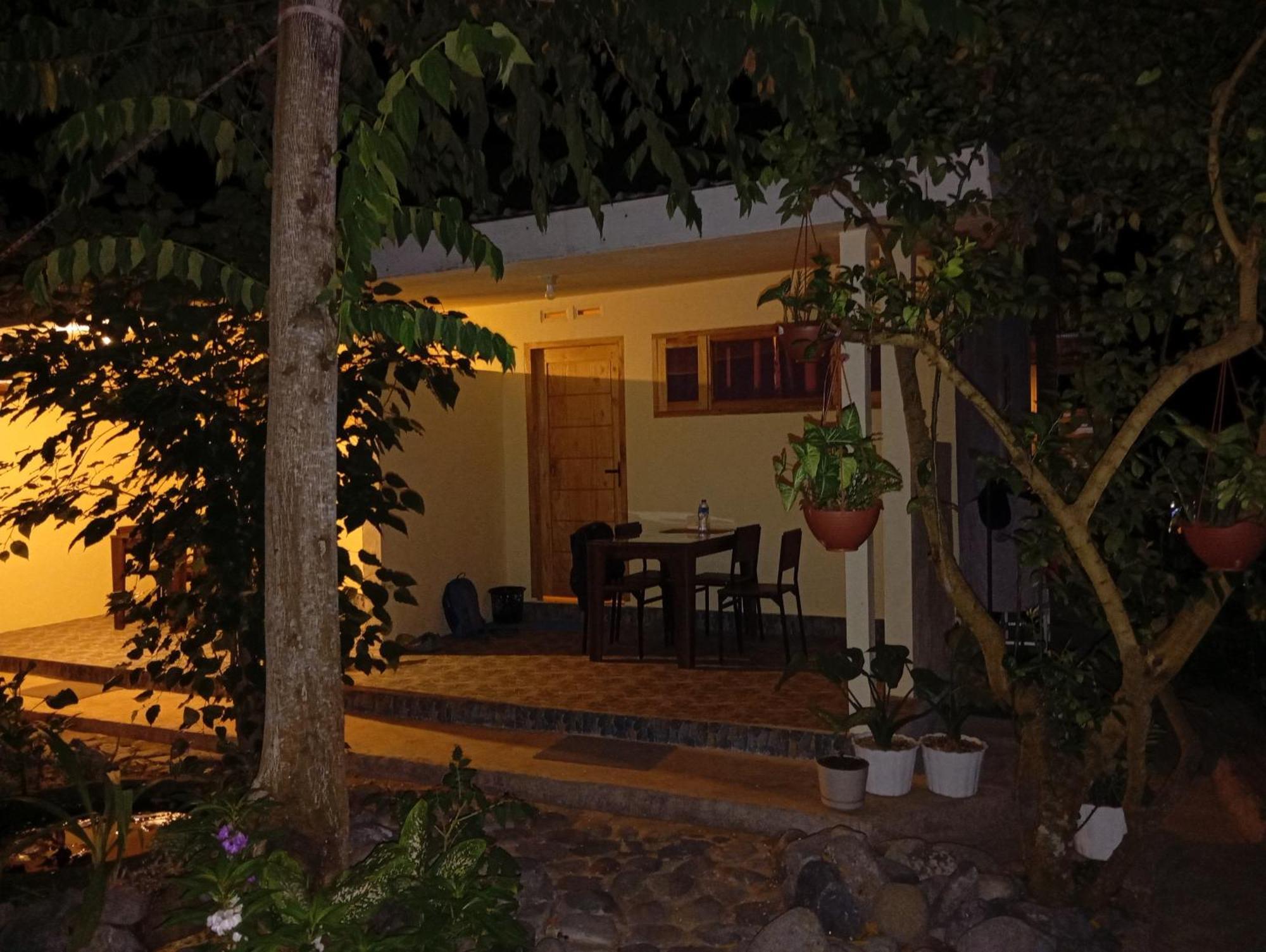Rumah Kawan Senaru House Of Friend Ngoại thất bức ảnh